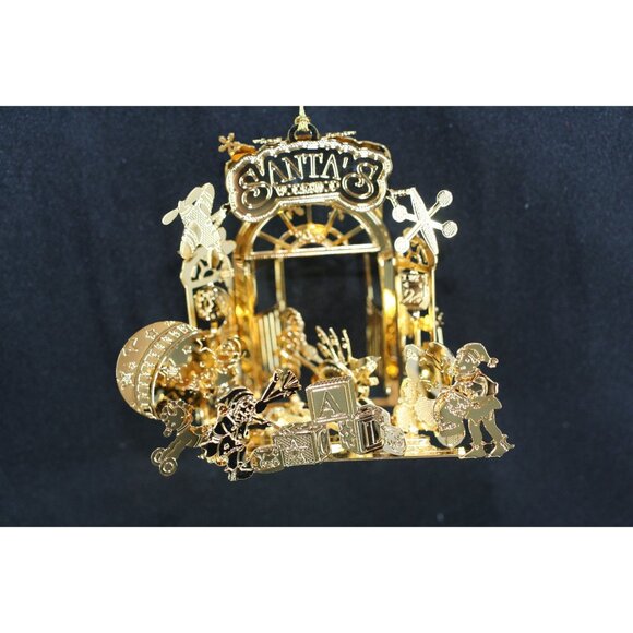 Danbury Mint 2006 Gold-Plated "Santas Workshop" Christmas Ornament - Picture 1 of 6